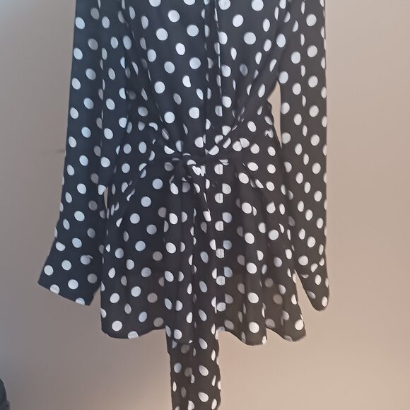Excellent Condition Talie Black and White Long Sleeve Polka Dot Blouse With Tie - Picture 3 of 4